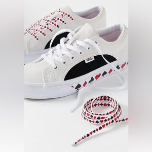 Vans rare “Playing Cards” Sneakers mens size 6.5 / Women’s 8.0